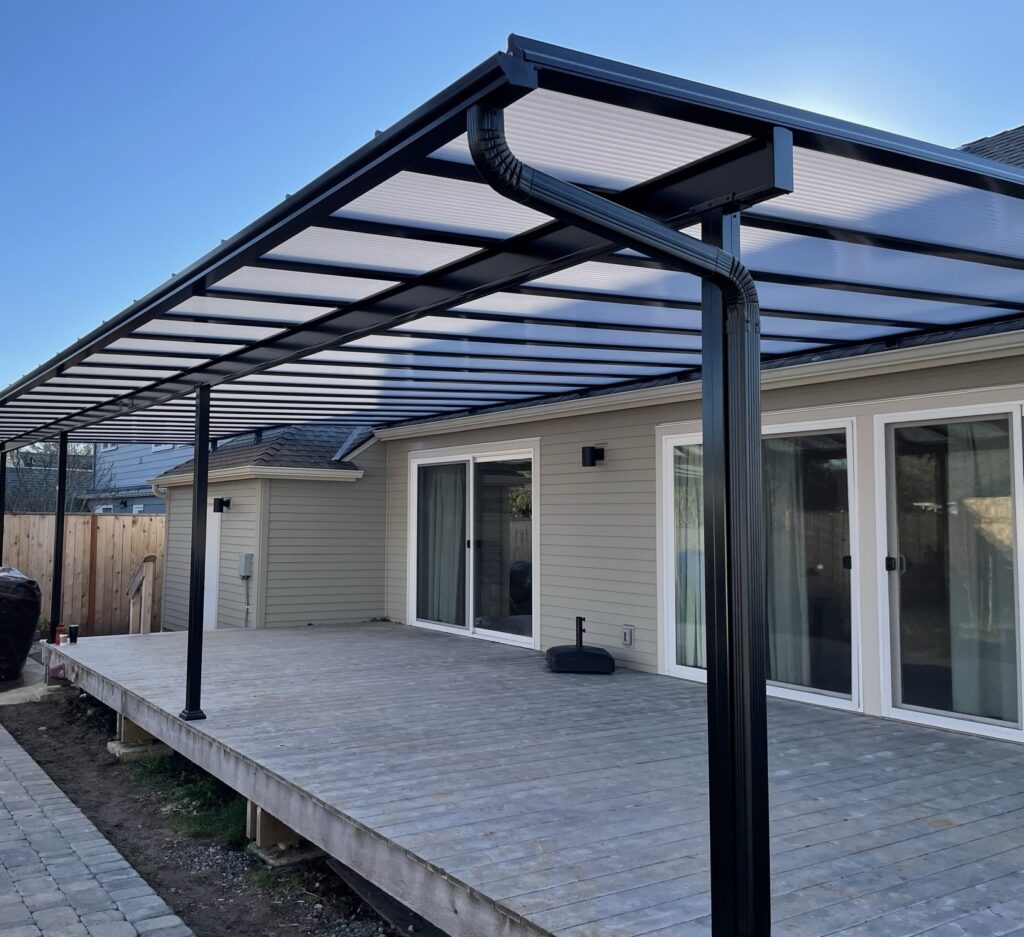 Roof-mount-patio-cover-BattleGround